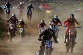 九游娱乐app官网-“定向越野：东部新区赛场，挑战体能与导航的极限”